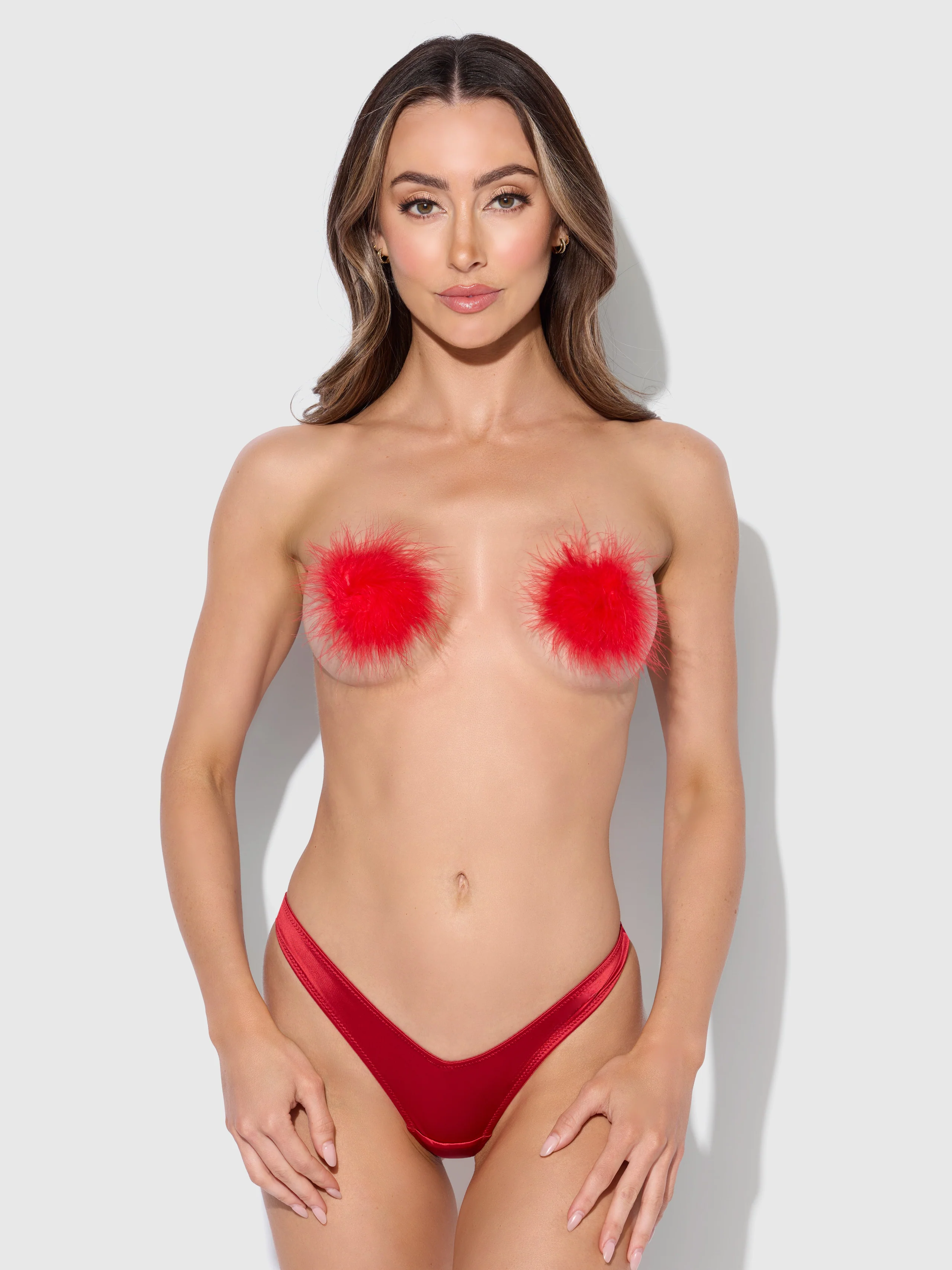 Round Feather Pasties in Jester Red