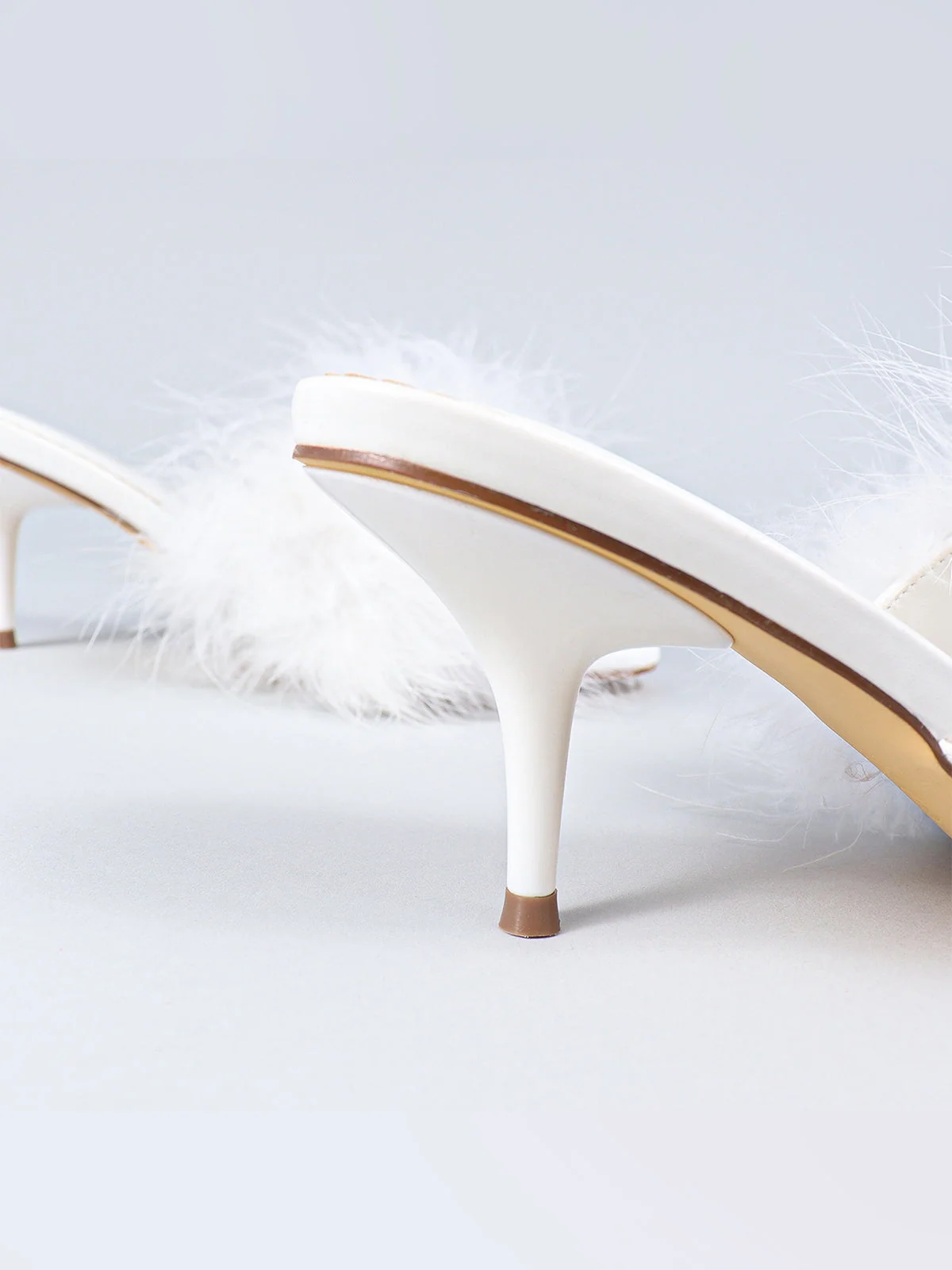 Luxor Feather Mule in White Kitten Heel