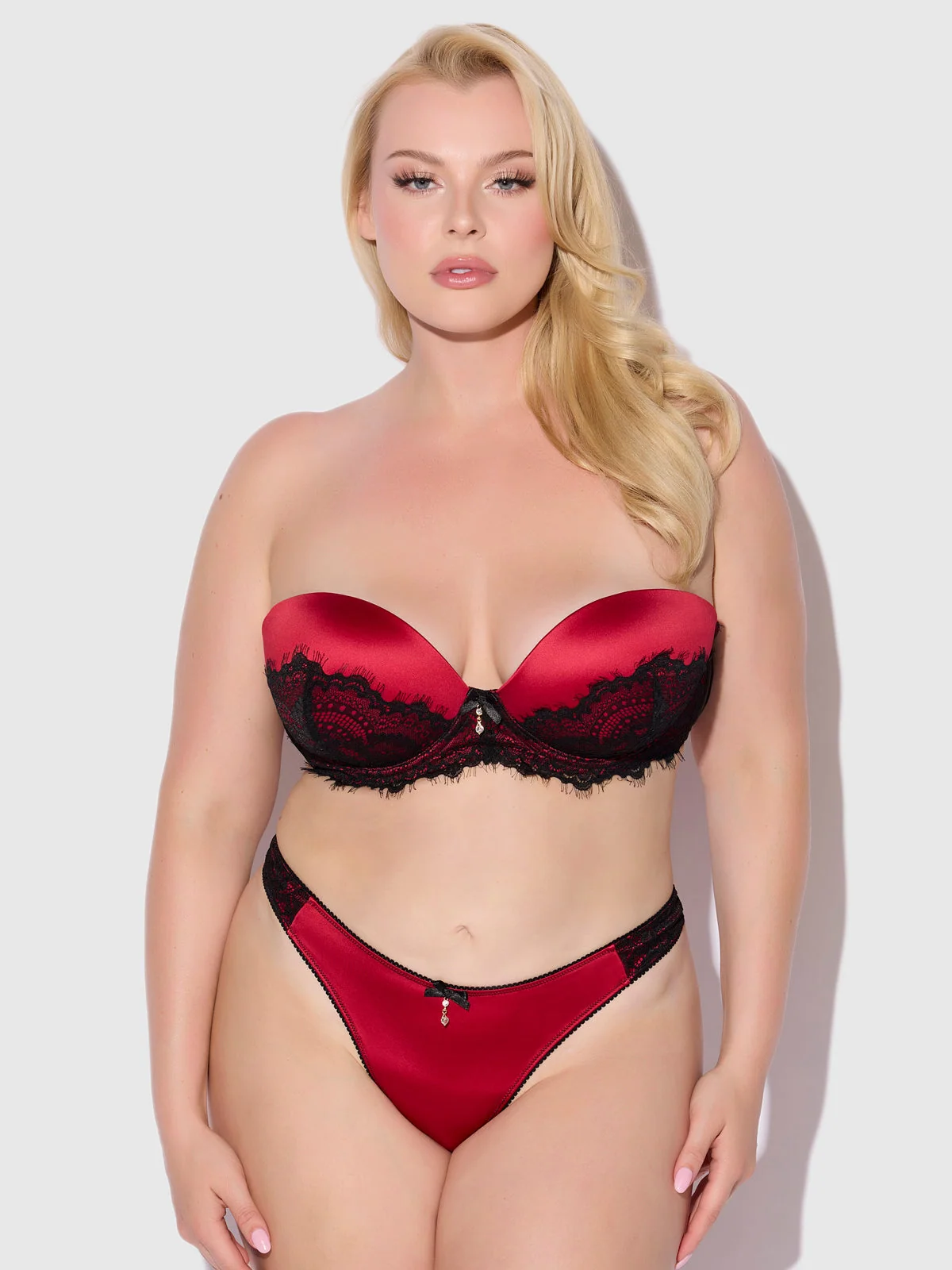 Lexi Lace Strapless Push Up Bra in Crimson Red Black