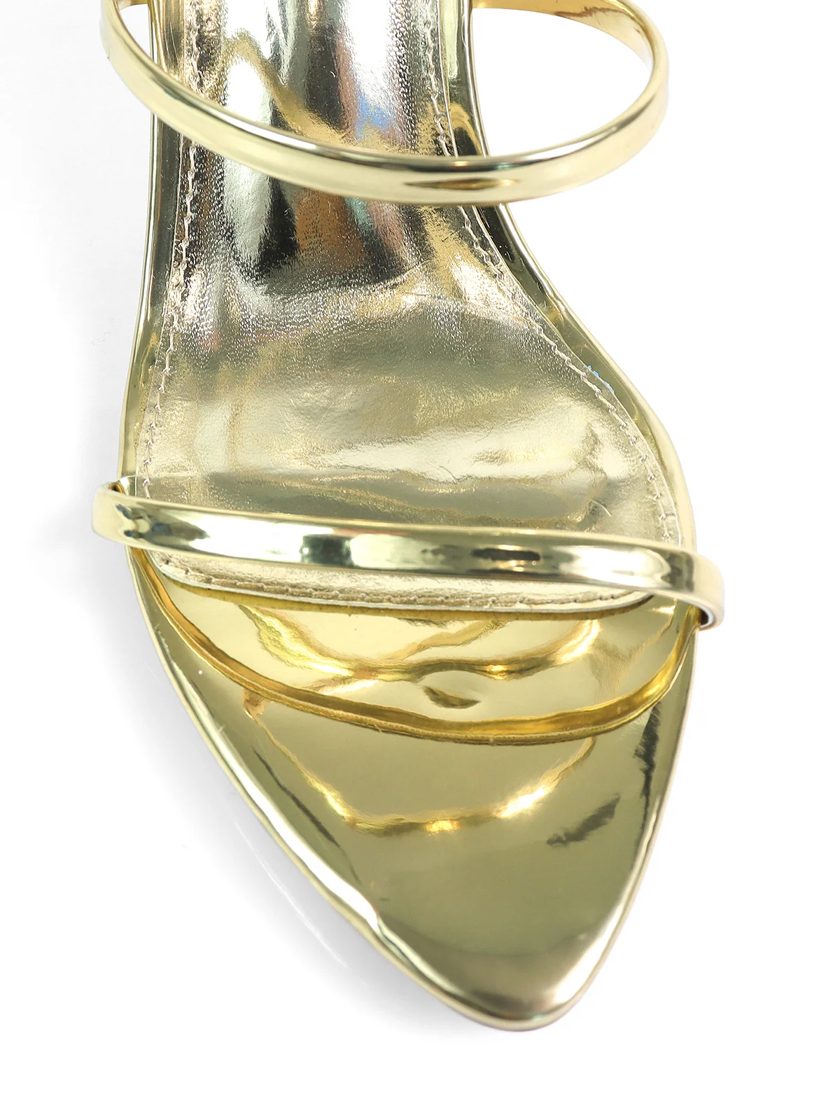 Cynthia Pointy Toe Pencil Heel in Gold