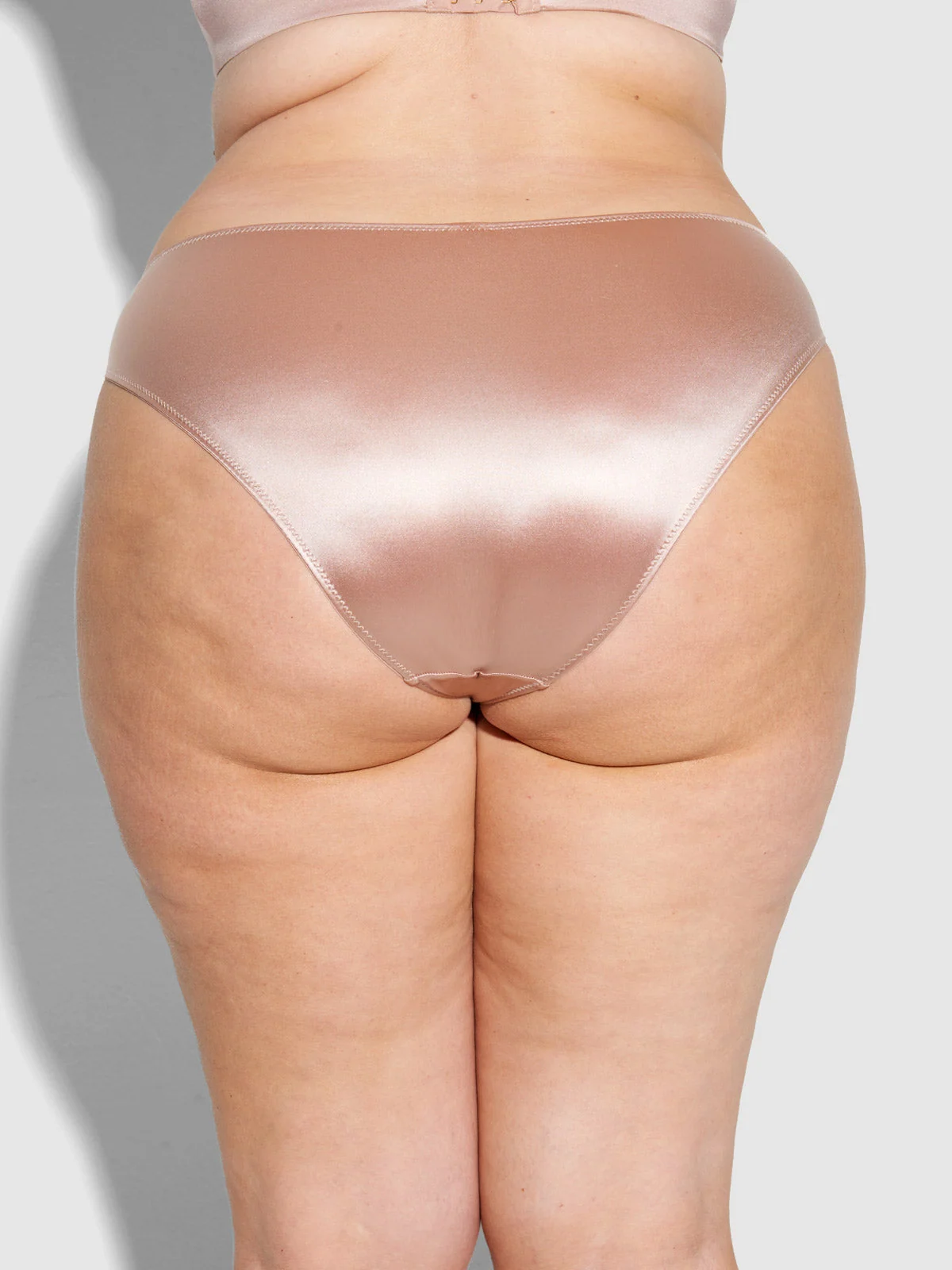 Lexi Liquid Satin Hipster Panty in Sirocco
