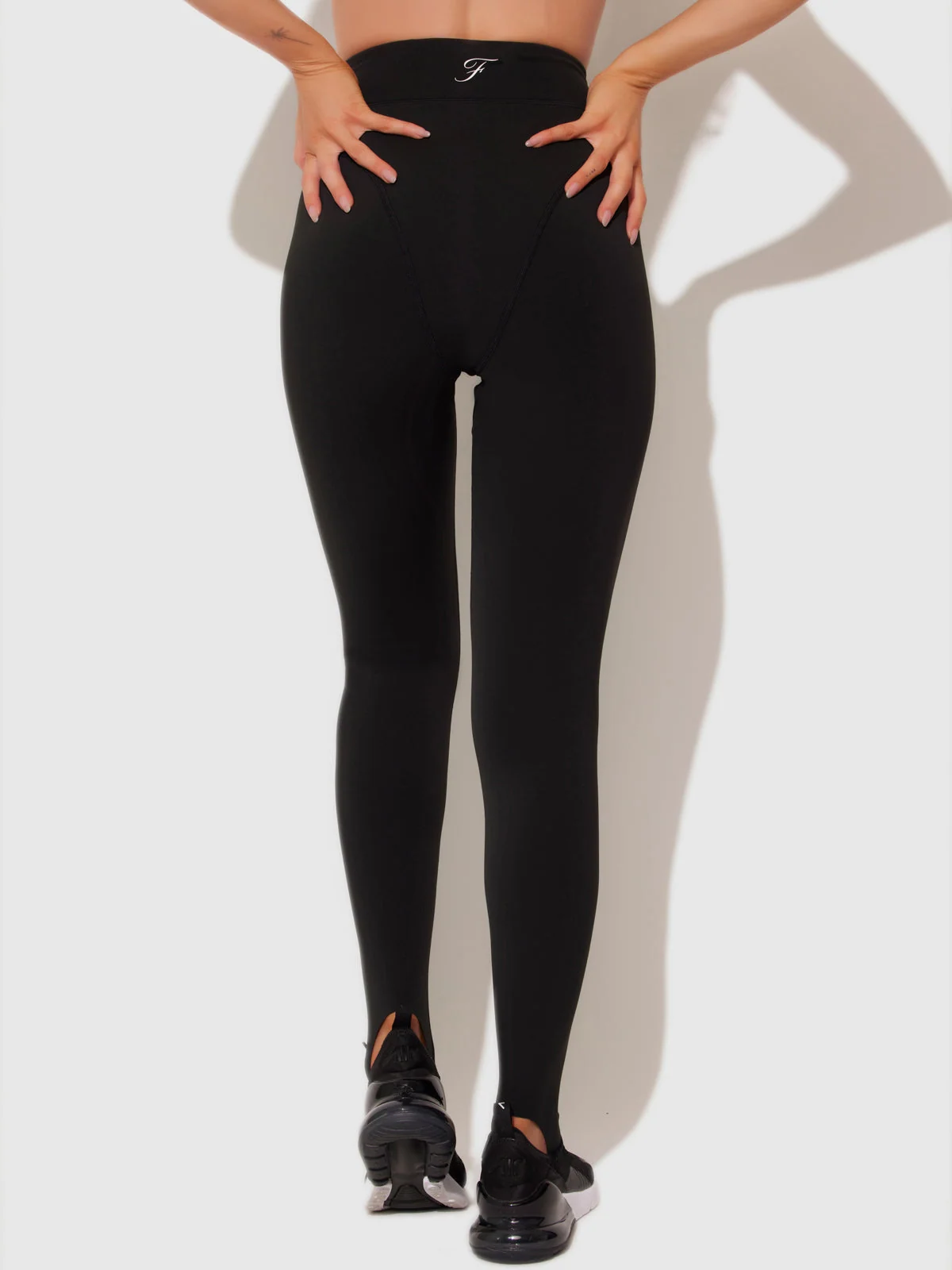 Active Stirrup Pant for Dance-Inspired Gym Leggings