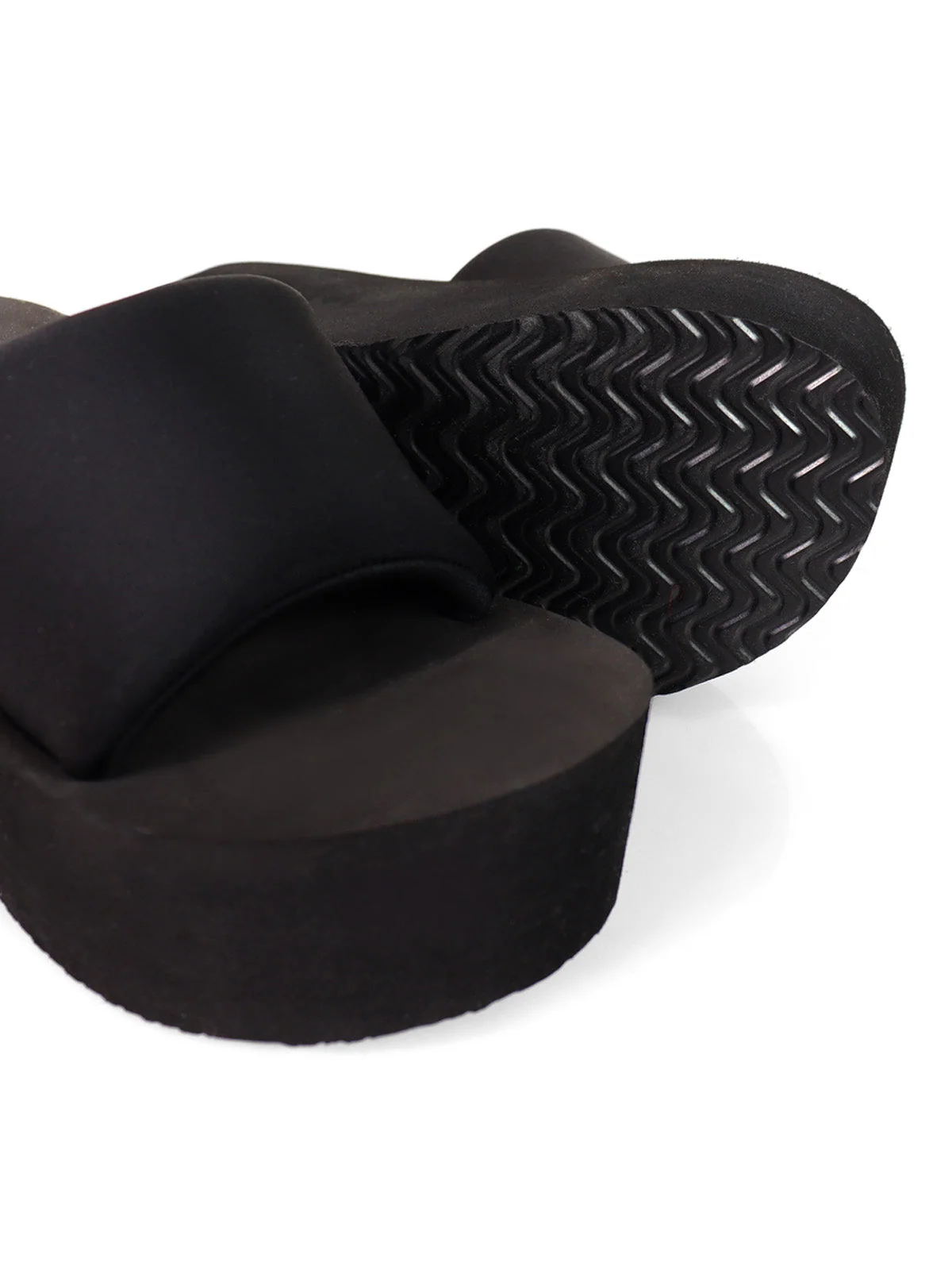 Alice Chunky Platform Sandal in Black with Cushioned Sole