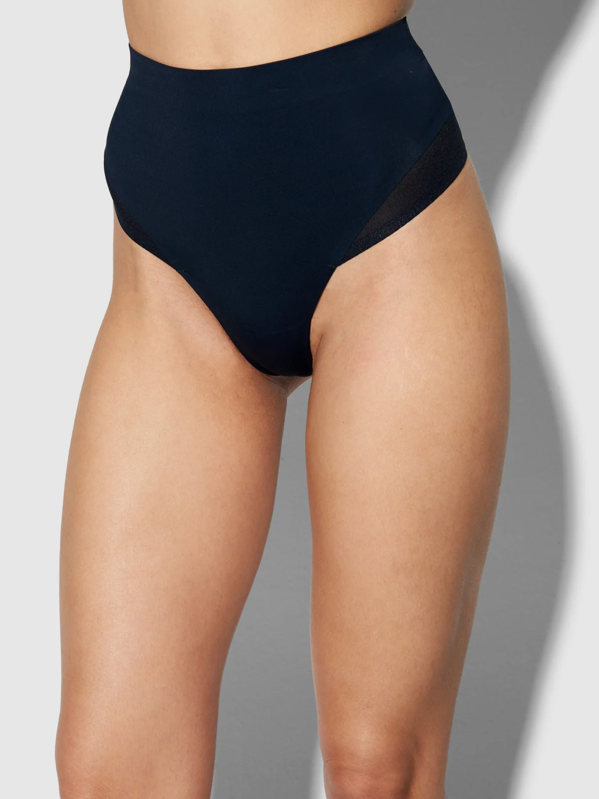 Iman Shape High-Waist Thong for Mid-Level Shaping in Midnight