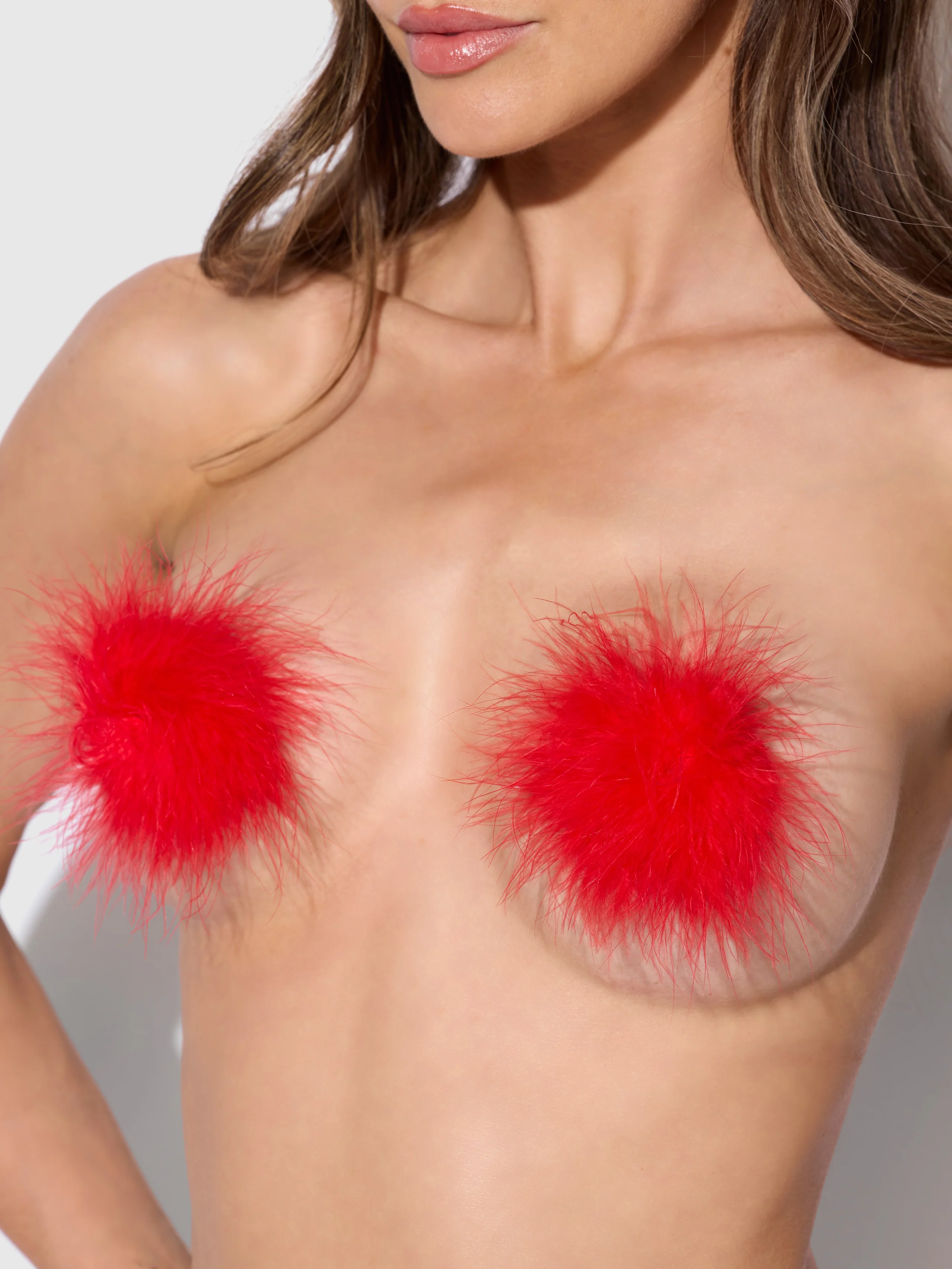 Round Feather Pasties in Jester Red